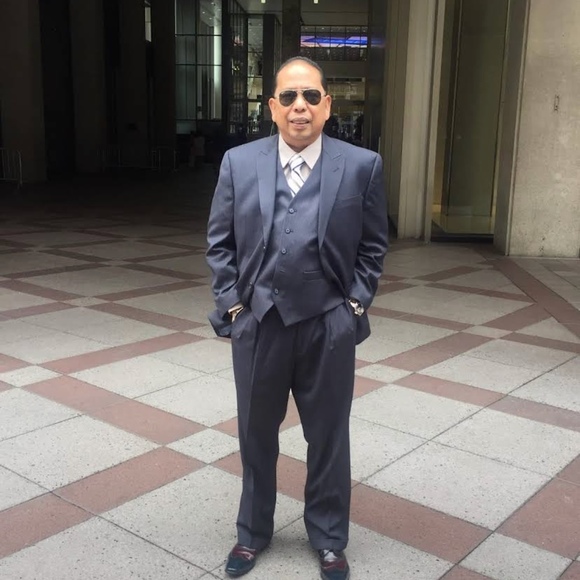 Meet your Posher, Fernando - Picture 1 of 1